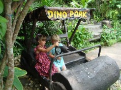 ไดโนปาร์ค พัทยา Dinosaur Park