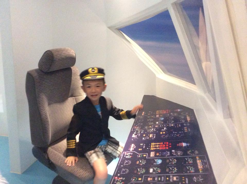 พิพิธภัณฑ์เด็ก กรุงเทพมหานคร-นักบิน