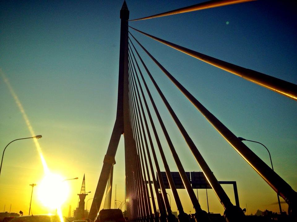 สะพานพระราม 8 – ถนนพระอาทิตย์-งดงาม